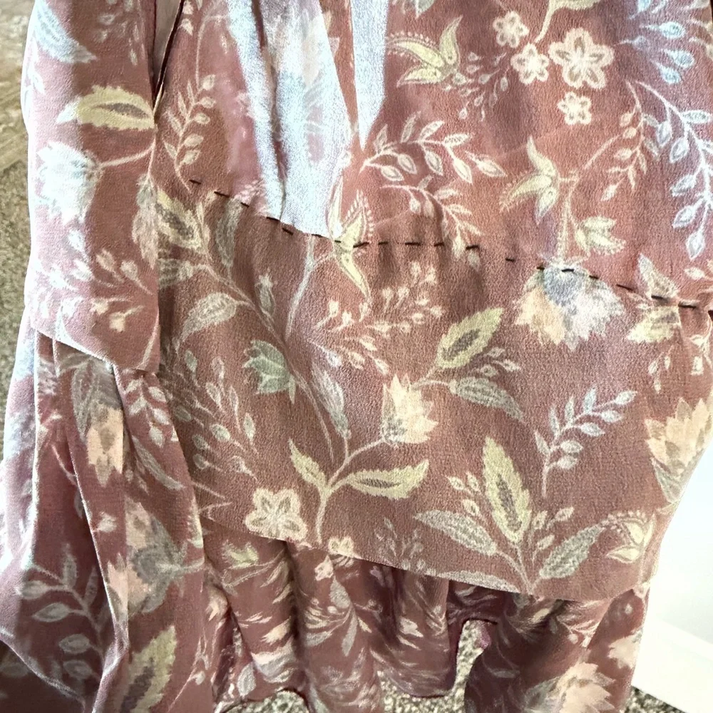 Ria Shah Label maroon floral printed cape set - Picture 5 of 9